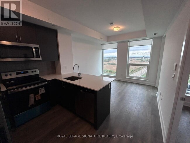 Building Photo - 3240 William Coltson Ave