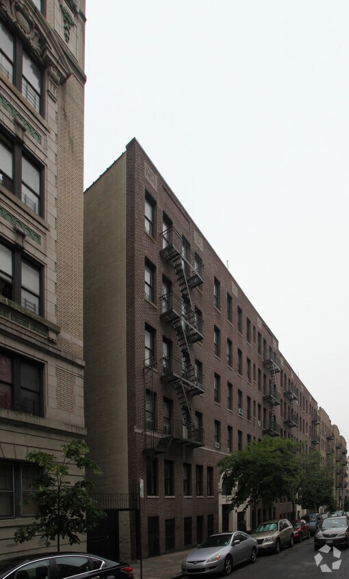 Foto principal - 610 W 164th St