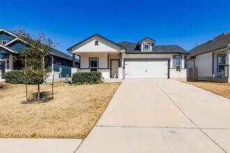 Building Photo - 141 Yellowstone Dr