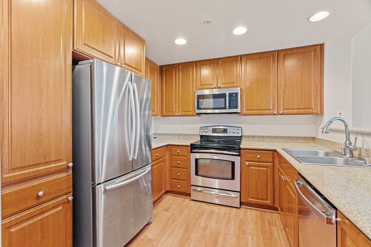 Primary Photo - EXCLUSIVE PENTHOUSE UNIT IN MISSION TERRAC...
