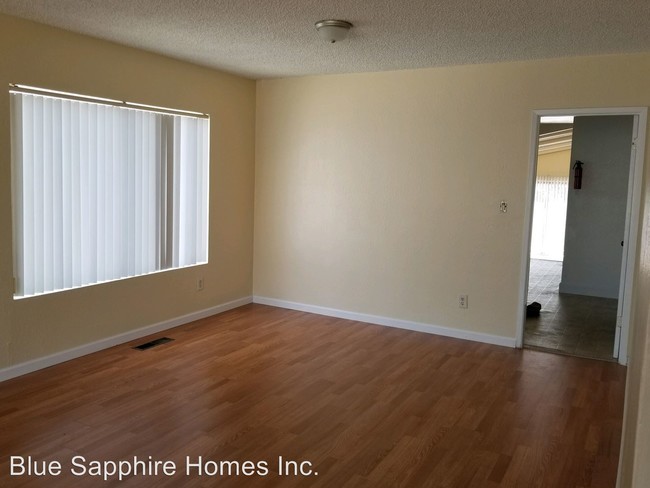 Building Photo - 3 br, 2 bath House - 2692 68th Ave