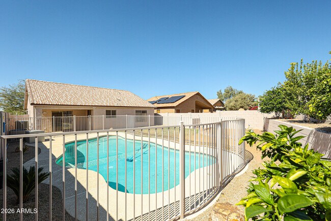 Foto del edificio - 29211 N 51st St