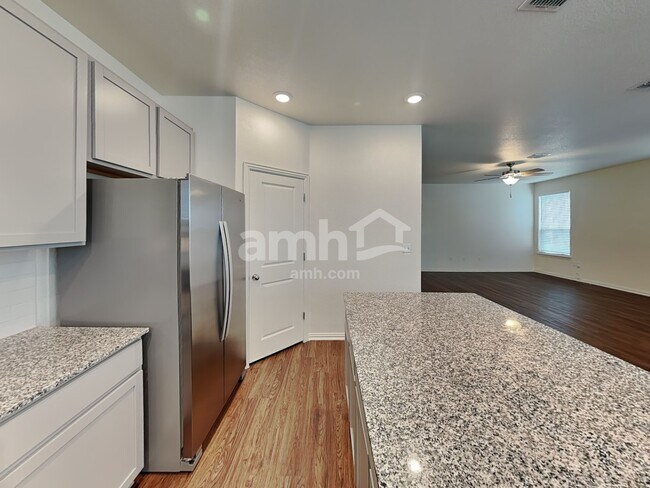 Foto del edificio - 2715 Spencebrook