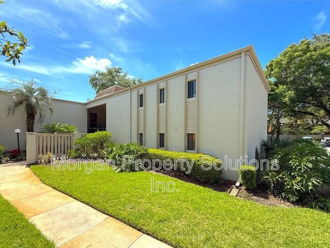 Building Photo - 3284 S Semoran Blvd