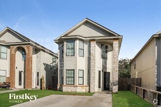 Building Photo - 3007 La Estancia Ln