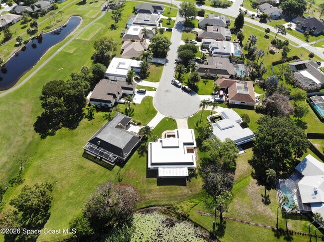 Foto del edificio - 1080 Park Ridge Pl