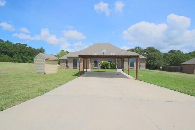 Foto del edificio - ~DON'T MISS OUT! ~ Beautiful 3/2 Home PERF...