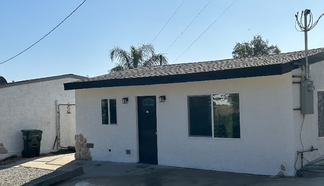 Foto del edificio - 7832 Mesa Dr