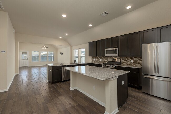 Building Photo - 17811 Wooded Bend Path