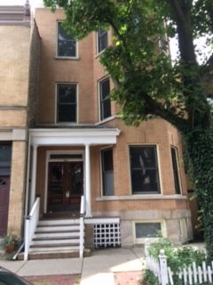 Primary Photo - 3257 N Hoyne Ave