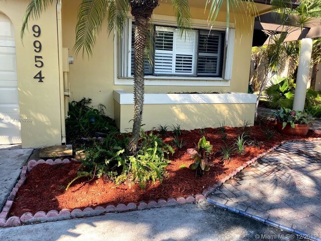 Foto del edificio - 9954  Costa Del Sol Blvd  D-89 Doral Fl 33178