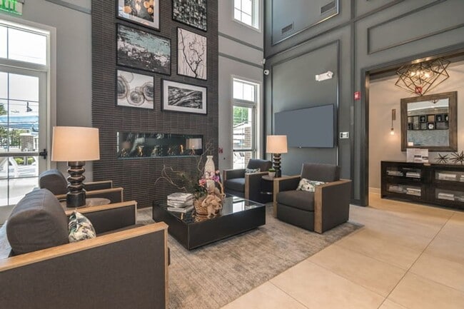 Interior Photo - Haddon Towne Center