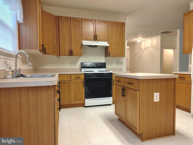 Foto del edificio - 444 Delaware Rd