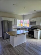 Building Photo - 20688 White Dove Ln