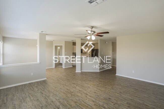 Foto del edificio - REDUCED!