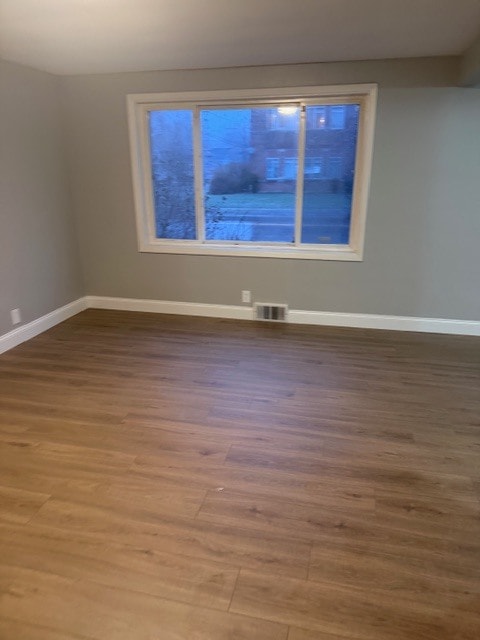 Building Photo - 242 Delaware St