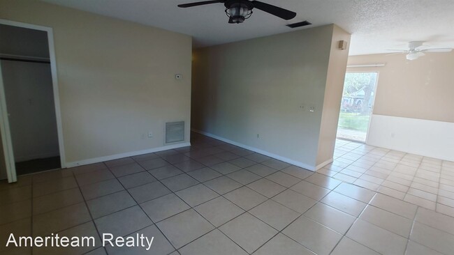 Building Photo - 3 br, 2 bath House - 1287 Howland Boulevard