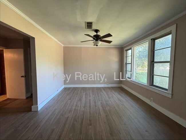 Foto del edificio - 5311 Prescott Rd