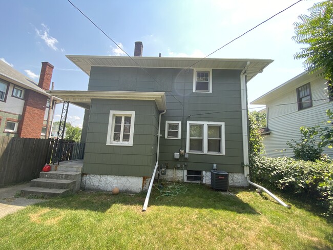 Building Photo - 317 Haney Ave