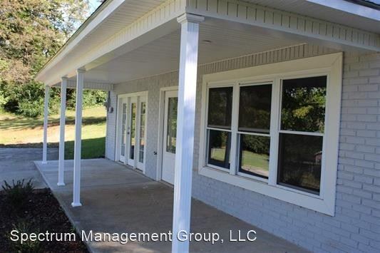 Building Photo - 3 br, 2.5 bath House - 389 Hayter