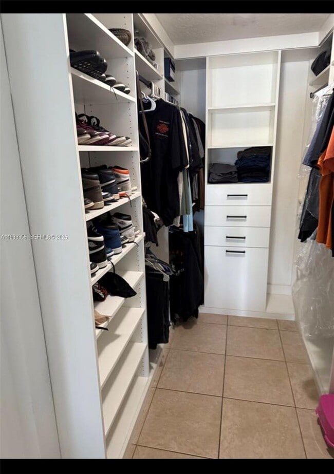 Building Photo - 2101 NW 84th Way