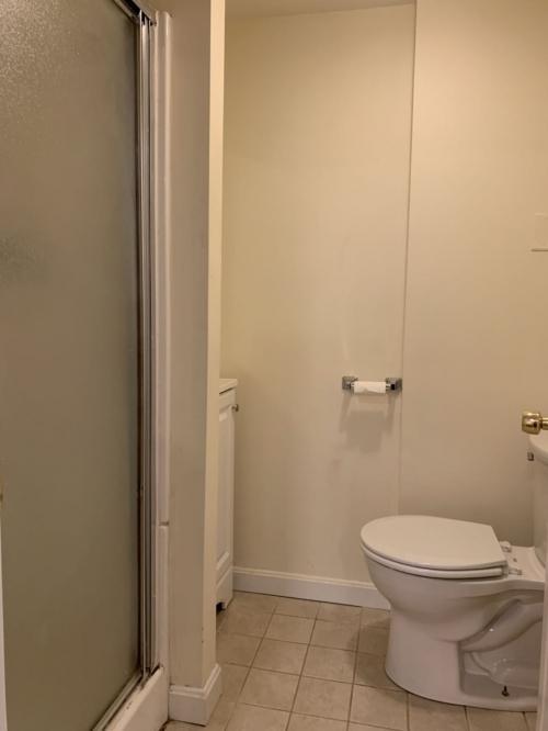 Building Photo - 4 bedroom in Thompsonville MA