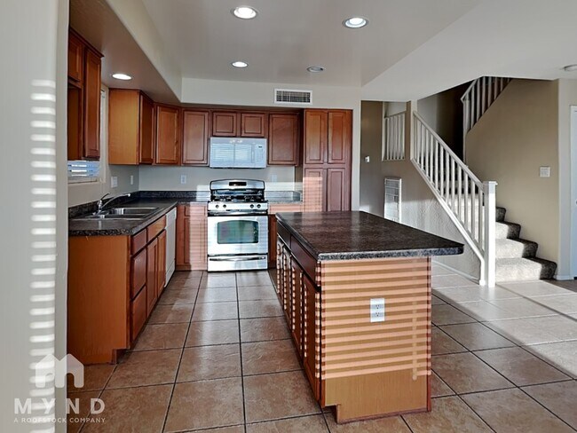 Foto del edificio - 38587 N Jonathan St