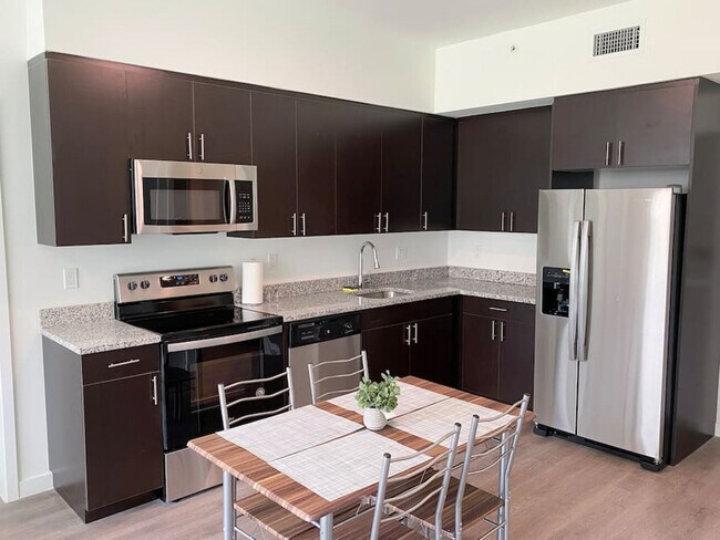 Foto del edificio - 1268 NW 3rd St