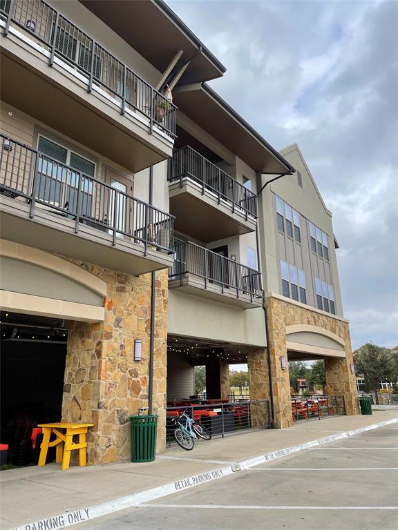 Building Photo - 2500 King Arthur Blvd