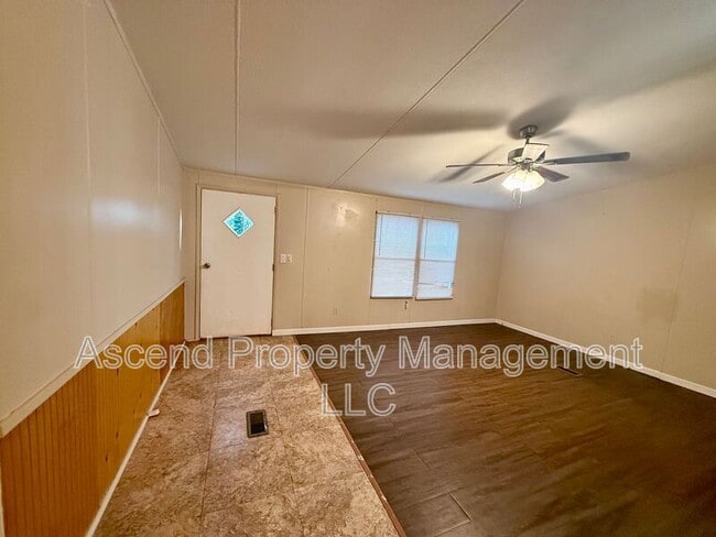 Photo - 8831 Nelson Rd House