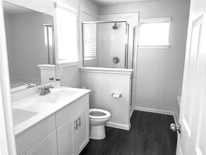 Building Photo - 12626 Baker Bend St