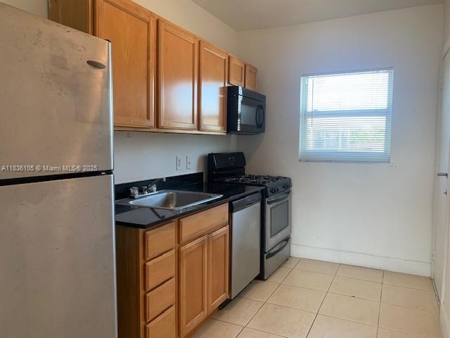 Foto del edificio - 7207 Bay Dr