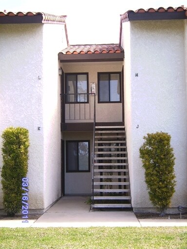 Foto del edificio - 375 Burton Mesa Blvd