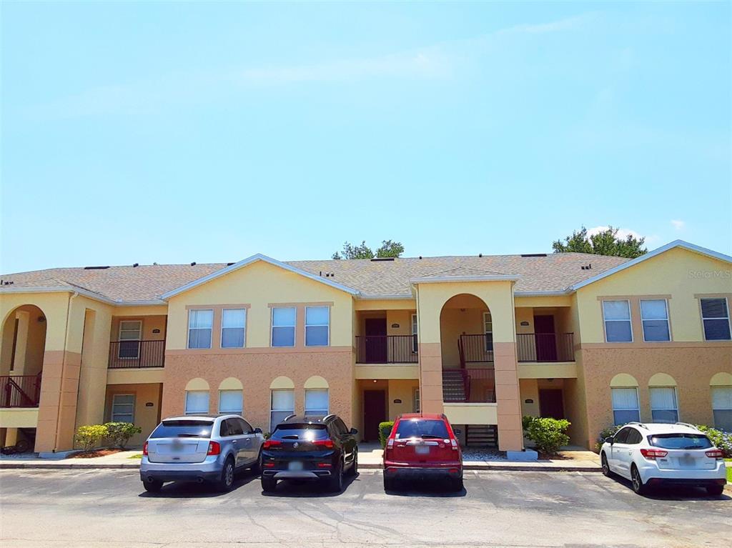 Primary Photo - 2774 Club Cortile Cir