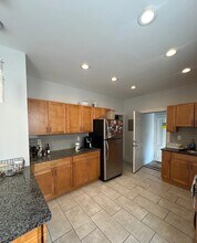 Building Photo - 384 Washington St