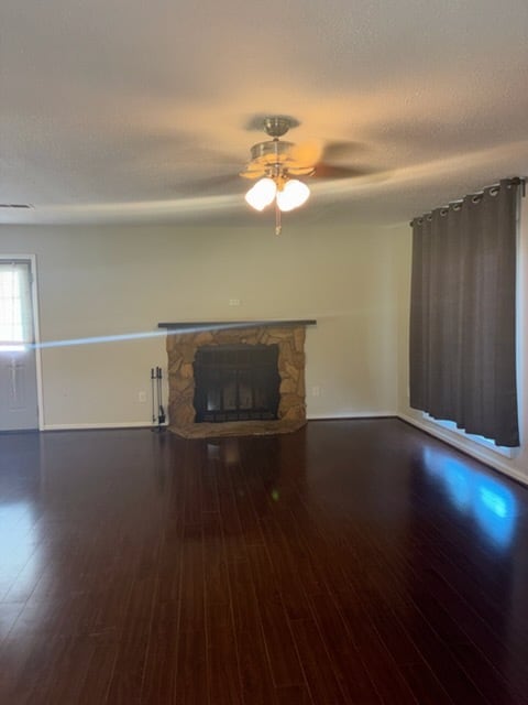 Building Photo - 2706 Vultee Dr