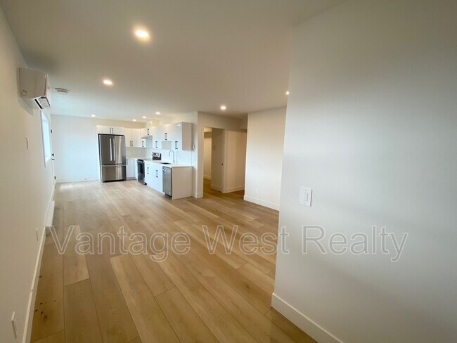 Building Photo - 2807-2807 Copper Ridge Dr