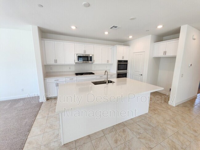 Foto del edificio - 41583 Baylor Wy