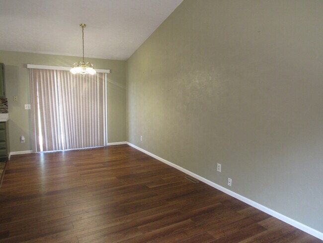 Foto del edificio - 710 17th St