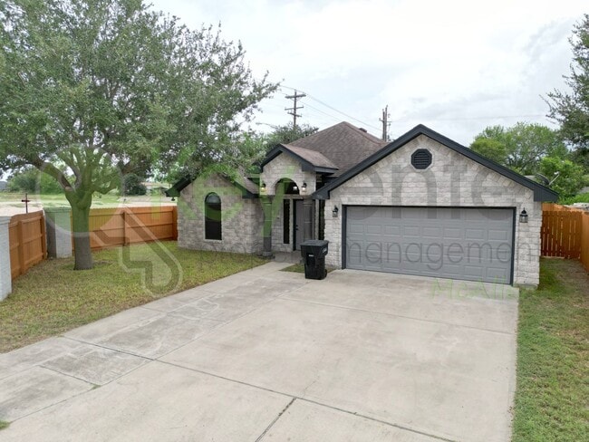 Foto del edificio - Beautiful 3b /2 bath home in McAllen