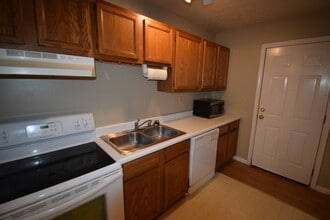 Building Photo - 101 Hagerman Ct