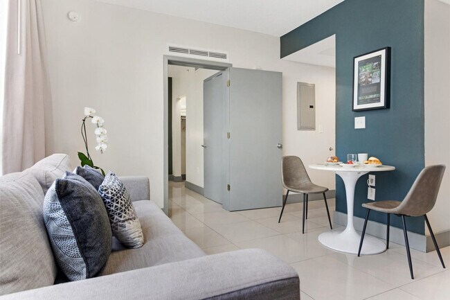 Foto del edificio - 1700 SW 2nd Ave