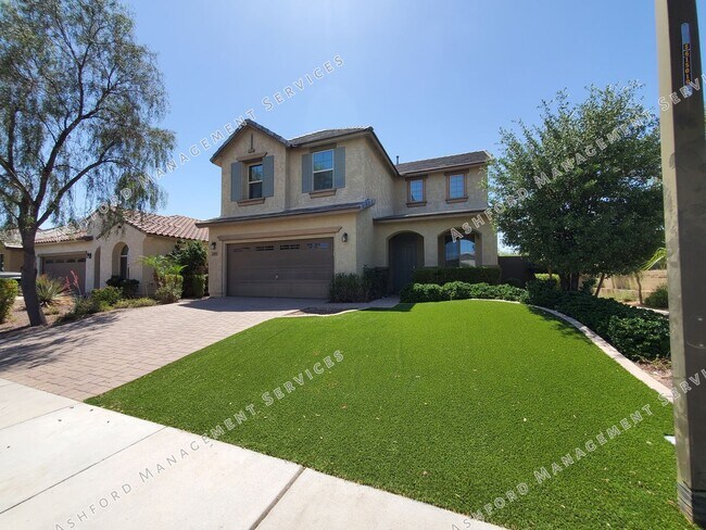 Foto del edificio - RANCHO CABRILLO 5 BEDROOM HOME FOR RENT