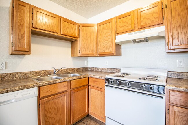 Foto del edificio - 6307 24th St