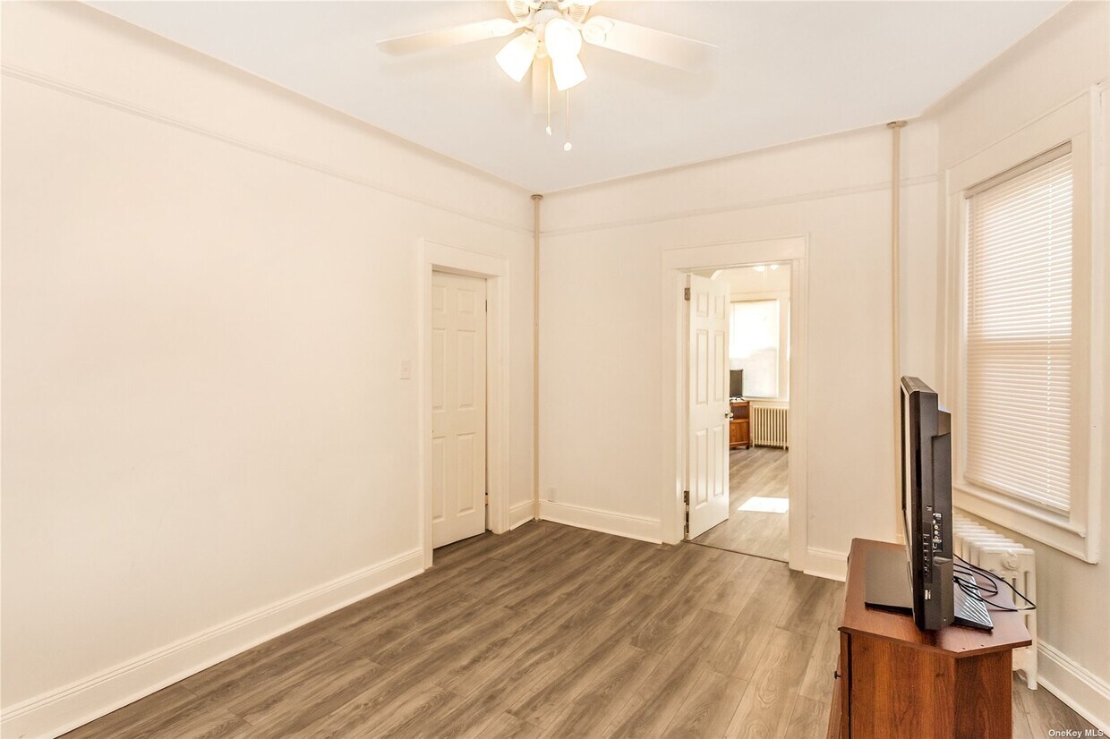 10151101131 131st St, Queens, NY 11419 House Rental in Queens, NY