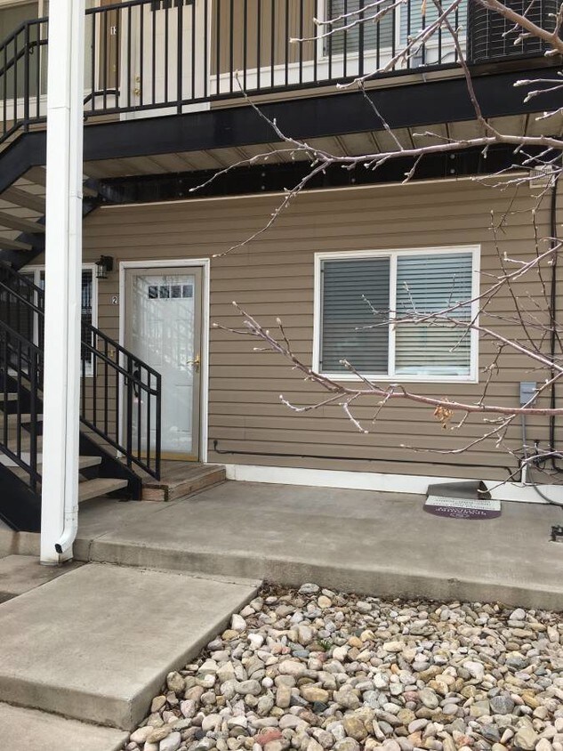 Foto principal - 810 E Laramie St