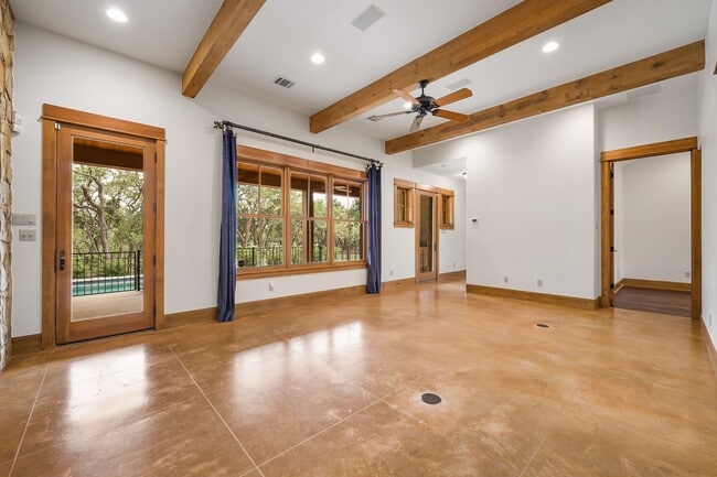 Building Photo - 16009 Pontevedra Pl
