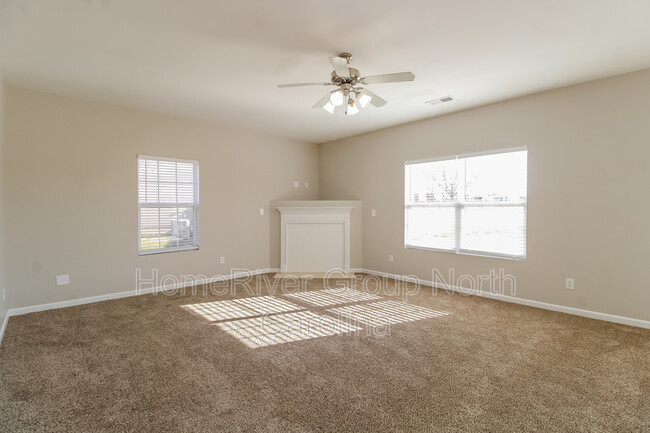 Building Photo - 7325 Ethans Way