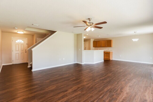 Building Photo - 19412 Timberbluff Dr