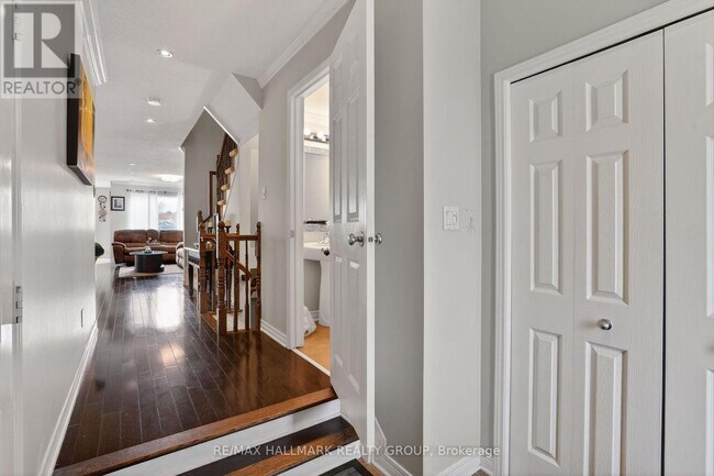 Building Photo - 136 Prem Cir